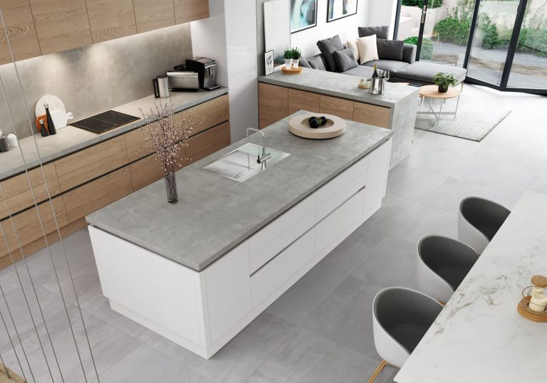 Tavola Parched Oak & Zola Gloss White